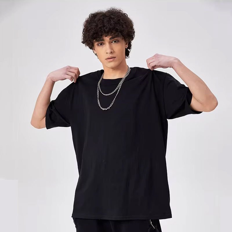 Men's custom 100% cotton T-shirt with classic O-neck and short sleeves