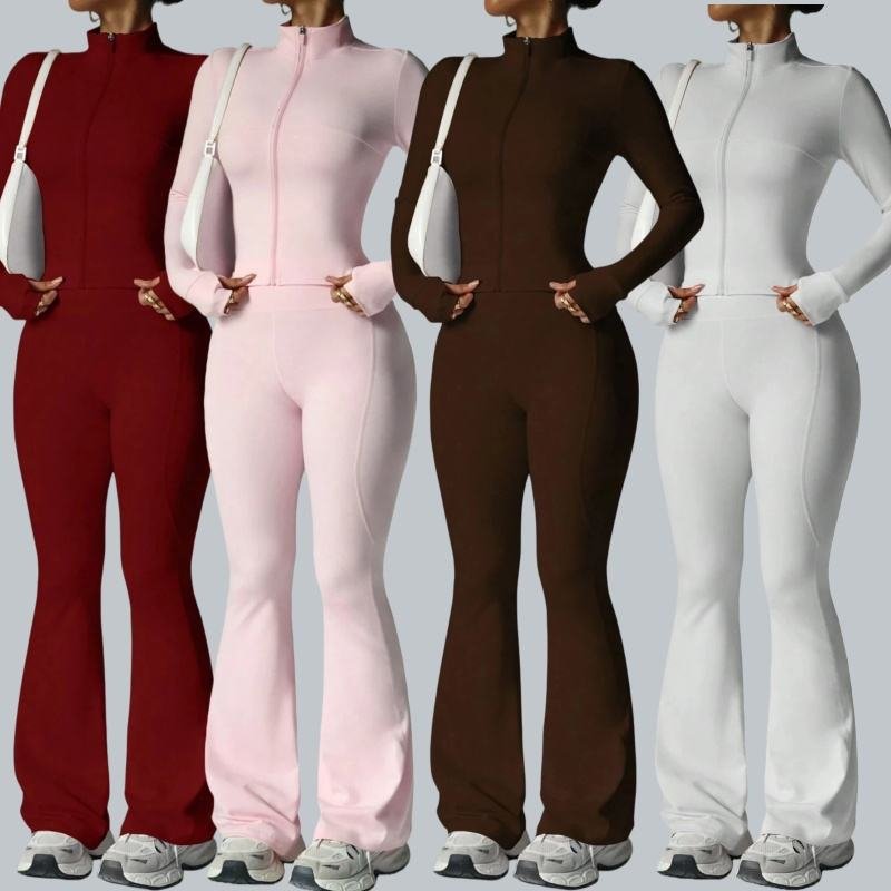 Women's 2-piece zip fitness set with long sleeve top and leggings