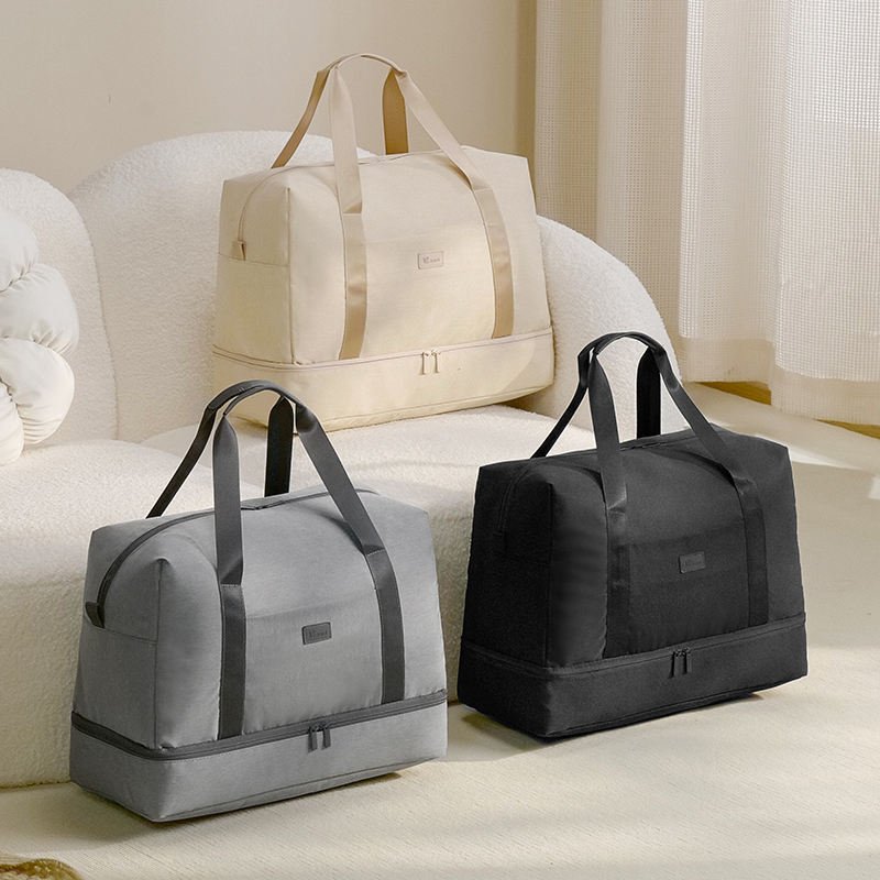Large capacity polyester gym bag with wet dry separation